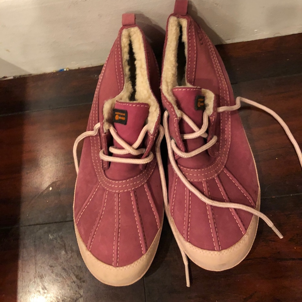 Uggs Shoes - image 1